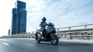 XMAX 125 - Image 2